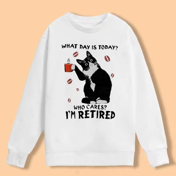 fabiana1075 Tops - Graphic Cat Design  White Sweatshirt XL Retirement